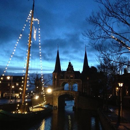 Bed And Breakfast De Oude Pastorie Sneek Bagian luar foto